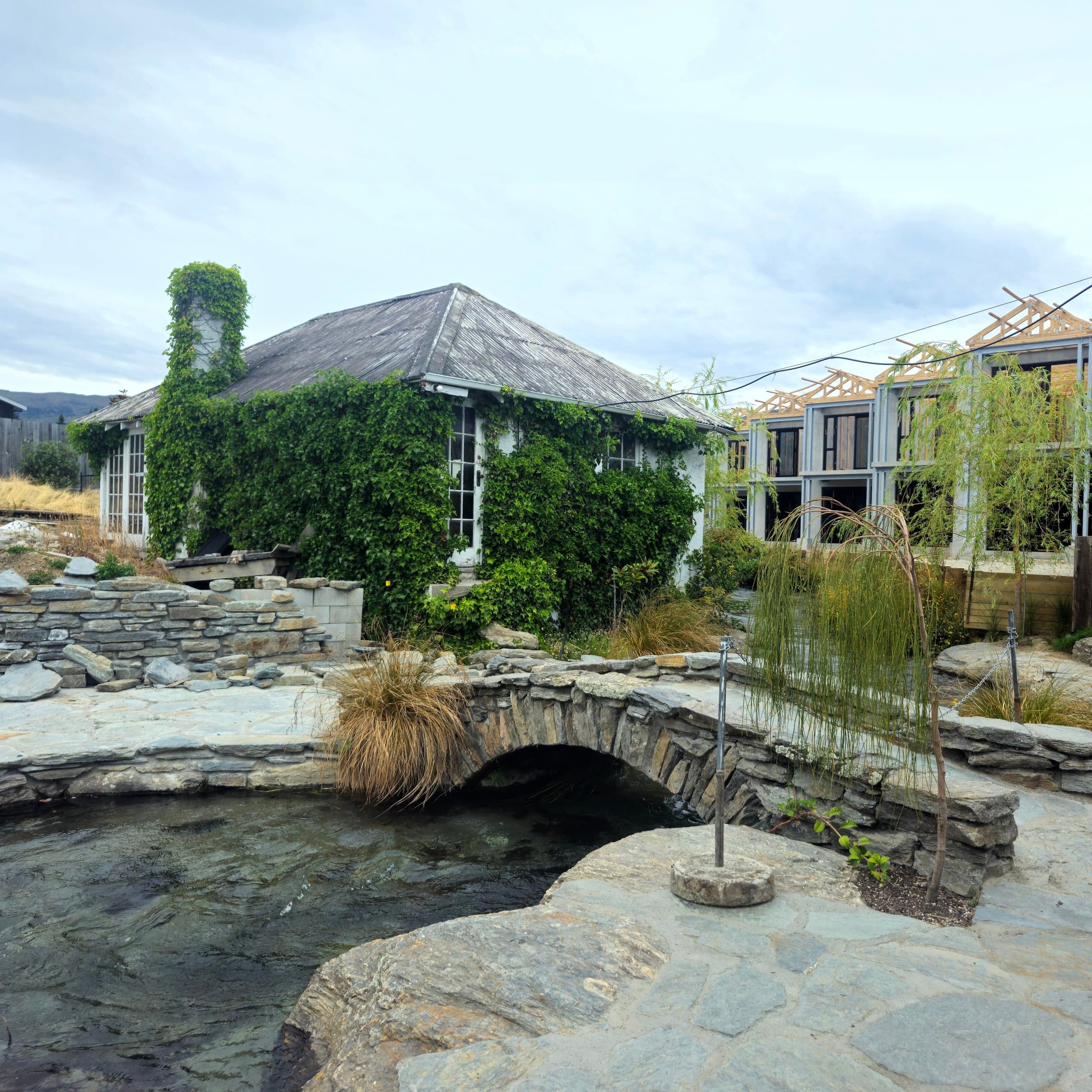 New Zealand Stone House Garden